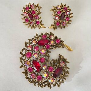 Vintage Emmons Curled Rhinestone Leaf Brooch & Earrings Set Red Pink Statement